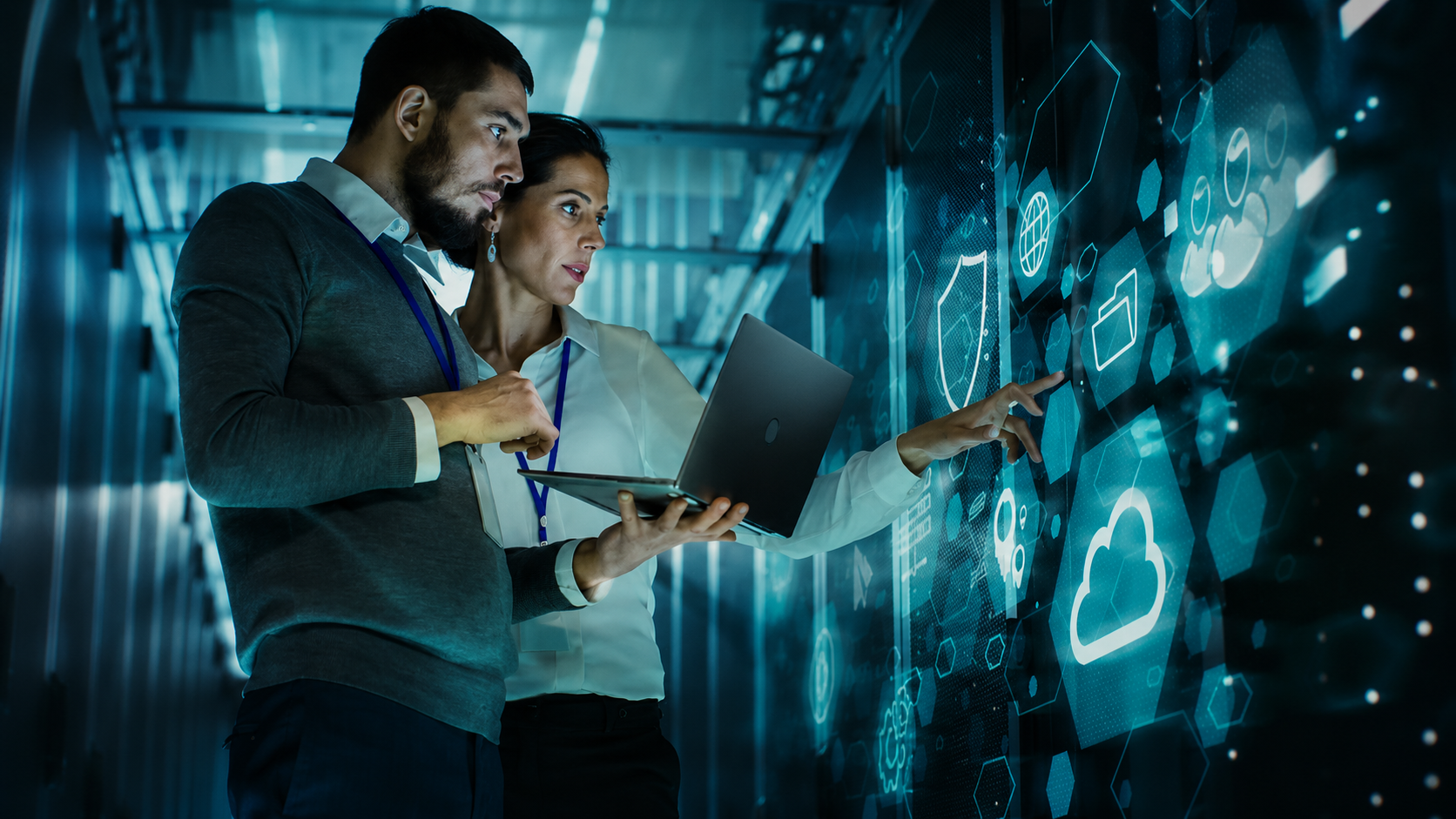 Certus ITM engineers reviewing a hybrid cloud deployment